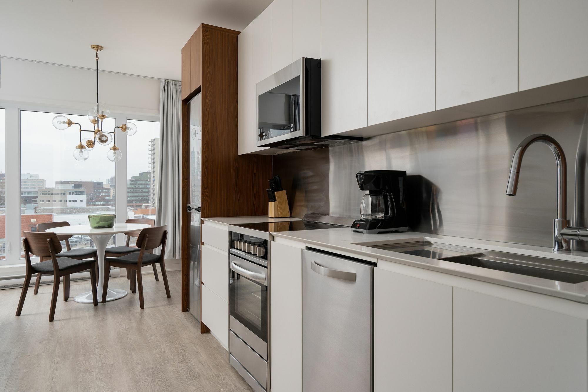 Apartamento Grand 1br In Quartier Des Spectacles By Sonder Montreal